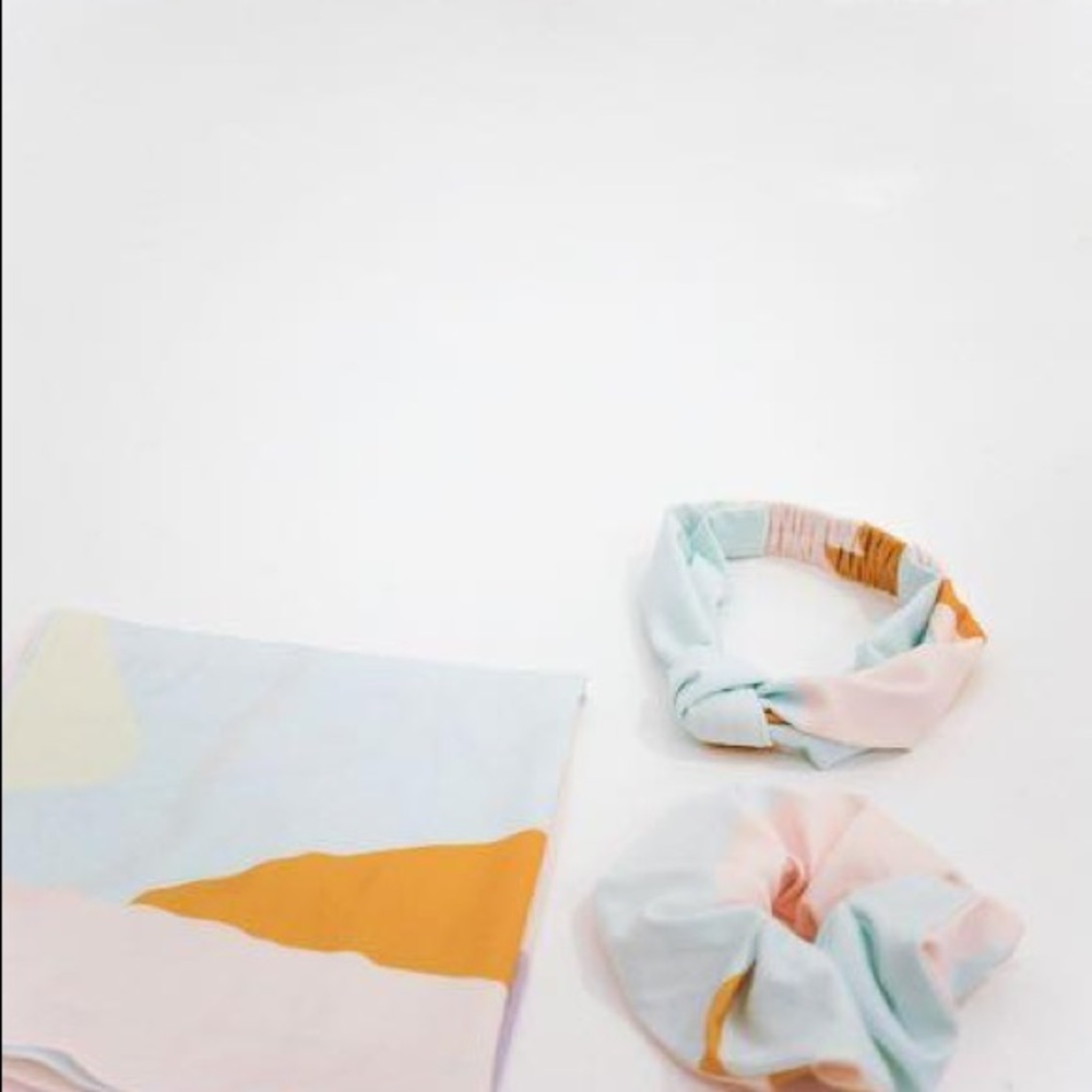 Claude Accessories Bundle Set - image 1